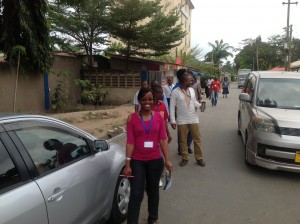 Leading the crew to the University of Dar es Salaam.